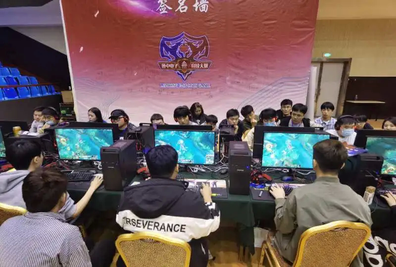 队员们多次 队员们多次