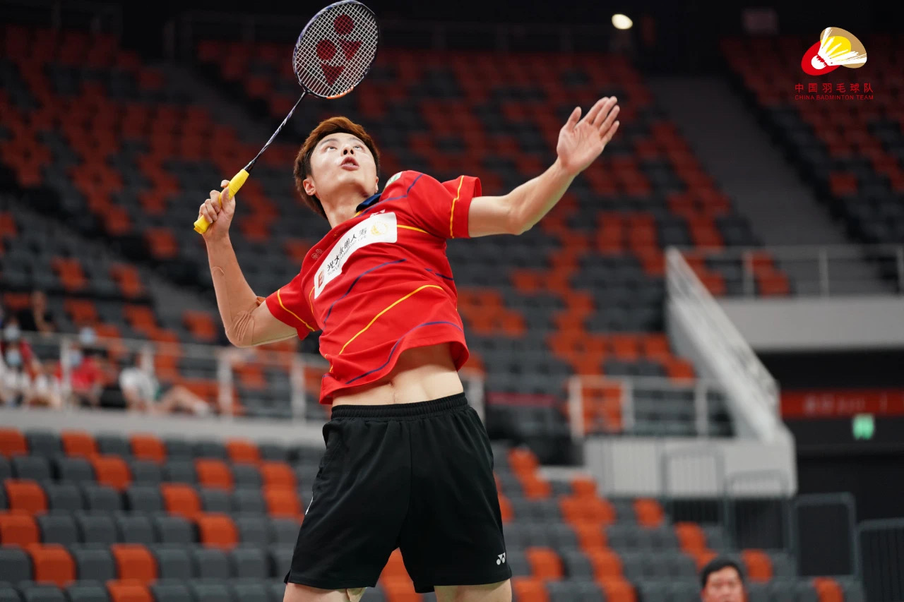 更是伊万执 更是伊万执