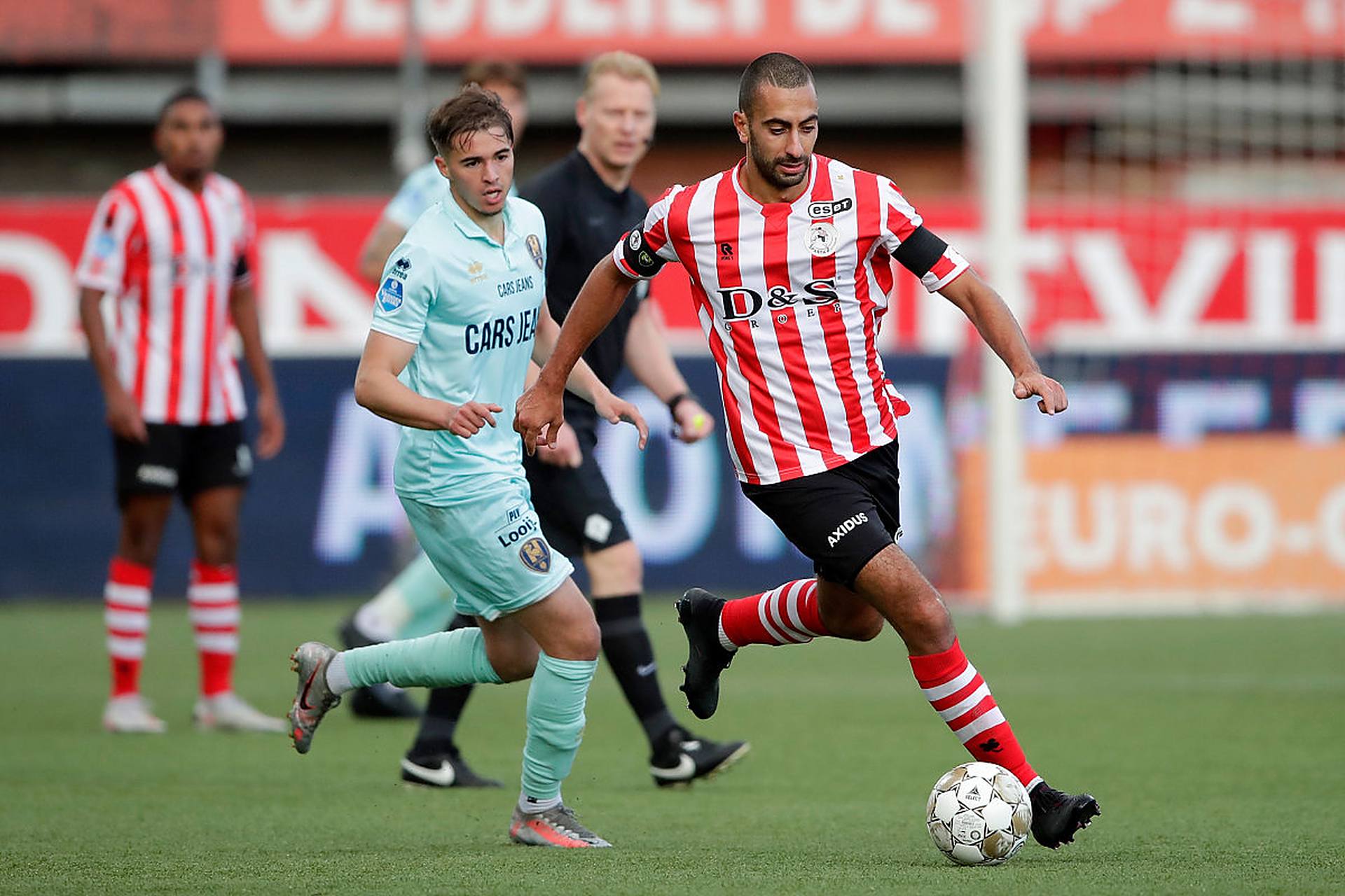 进攻锁定胜 进攻锁定胜